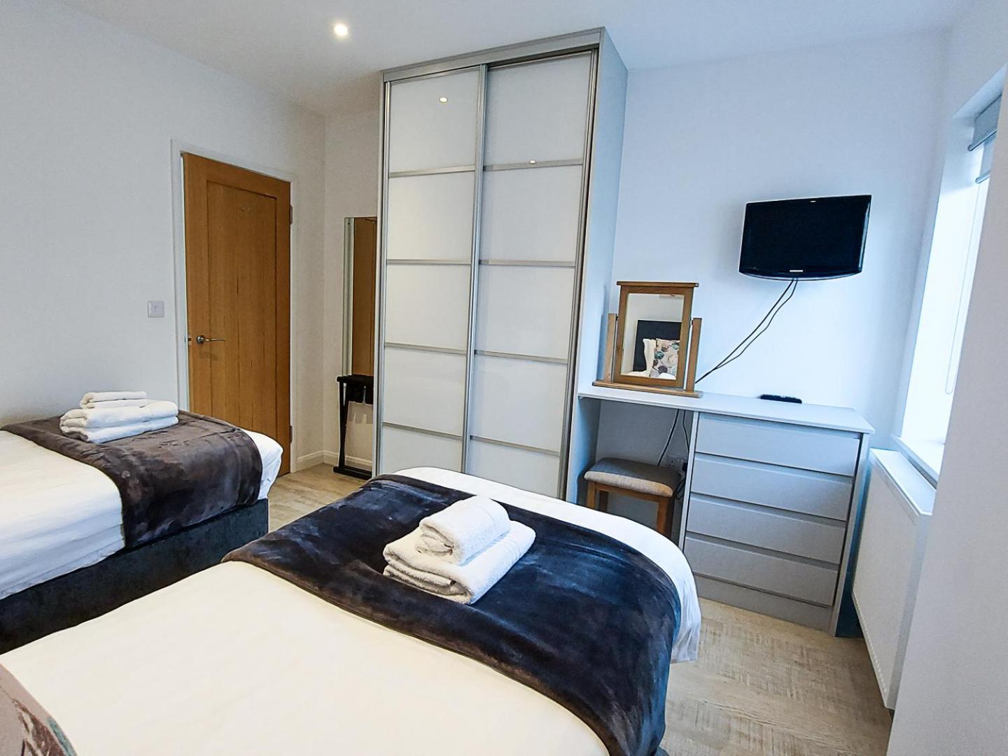 New Quay Meadow View Apartments מראה חיצוני תמונה