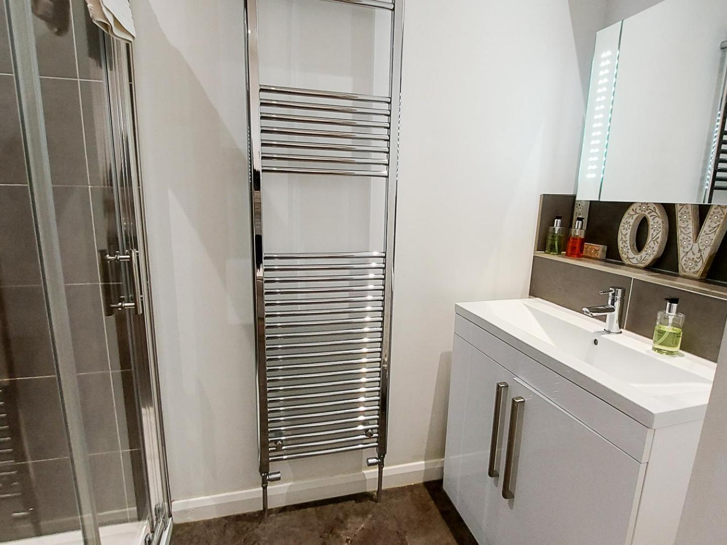 New Quay Meadow View Apartments מראה חיצוני תמונה