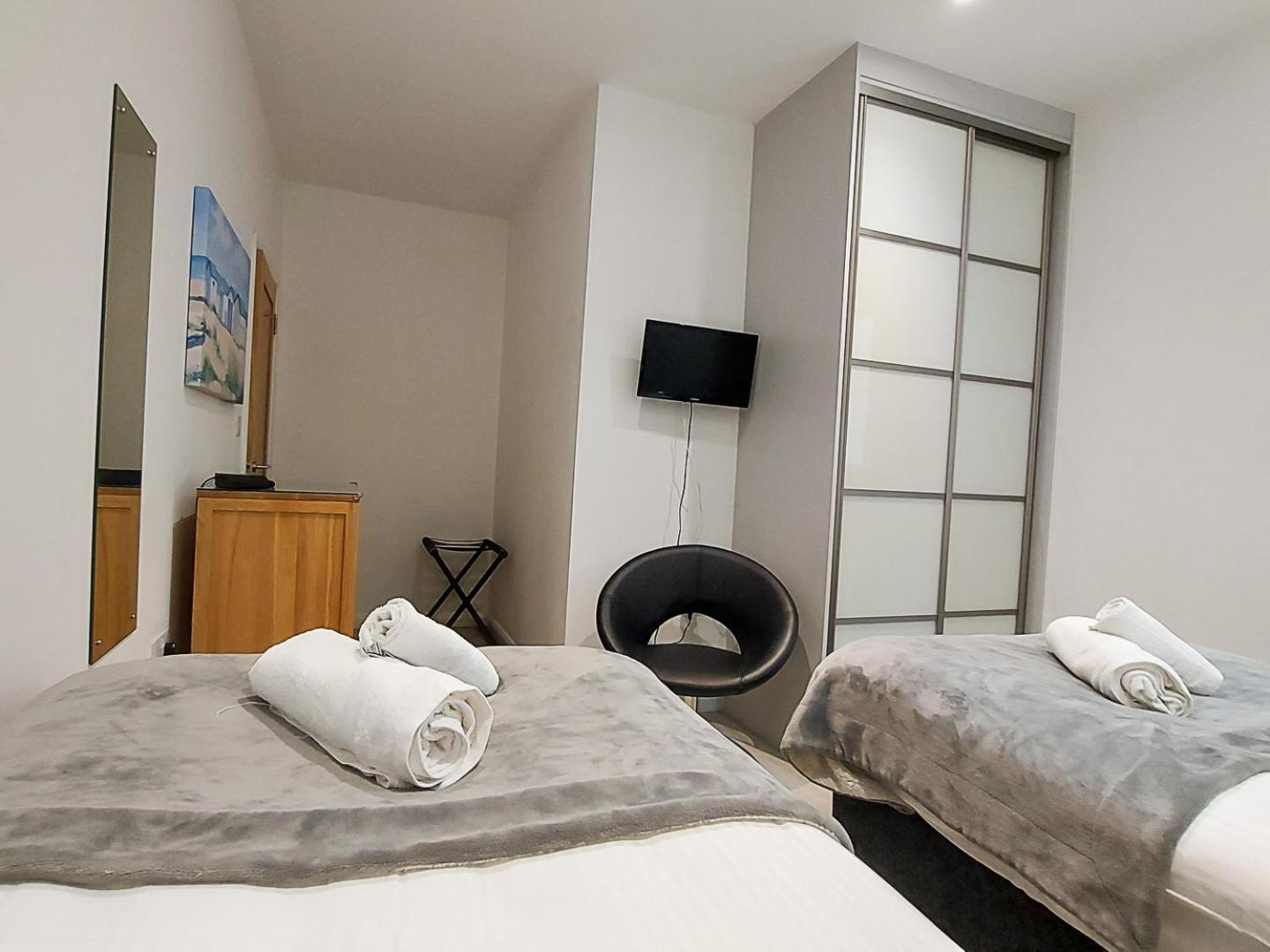 New Quay Meadow View Apartments מראה חיצוני תמונה