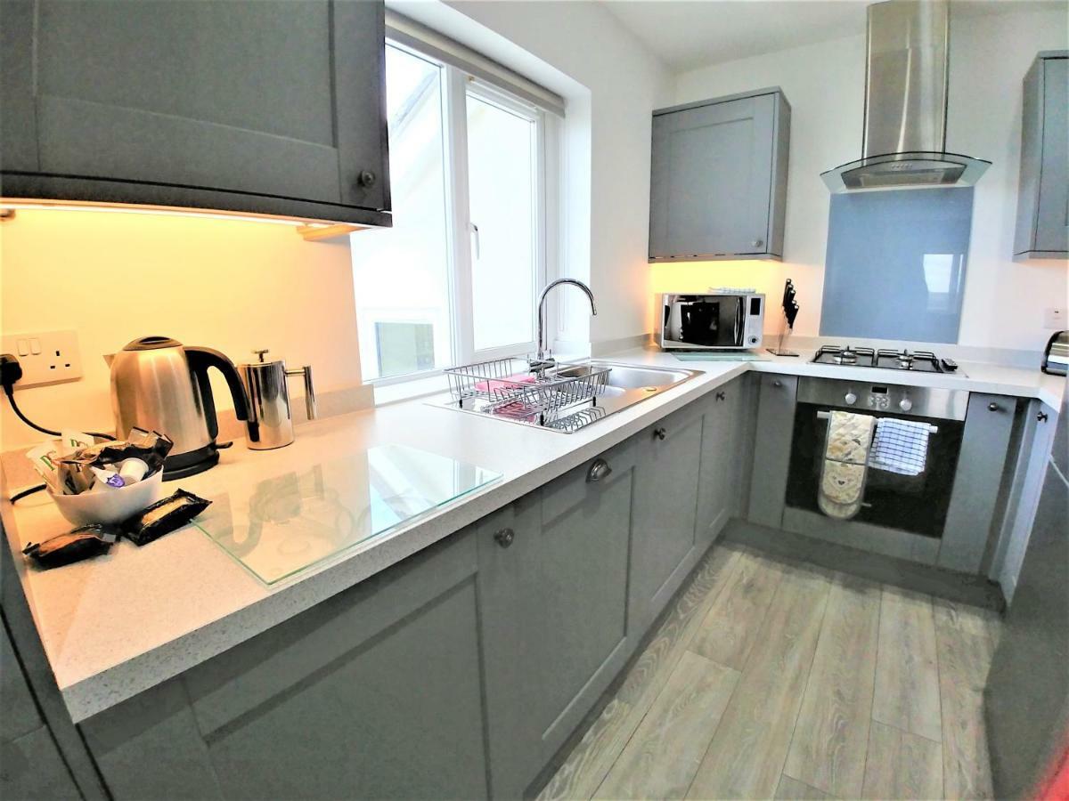 New Quay Meadow View Apartments מראה חיצוני תמונה